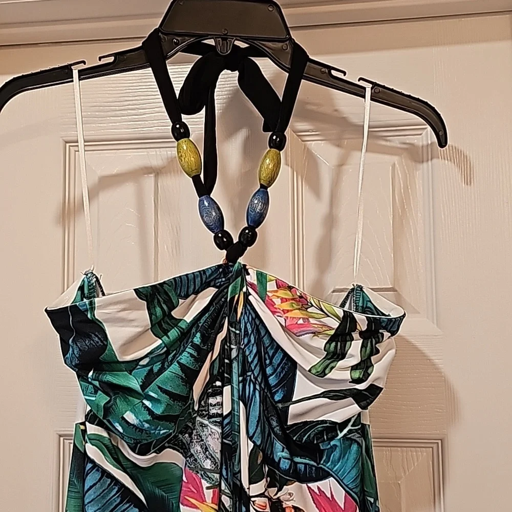 Venus Tropical Maxi Dress Size Medium - Picture 2 of 10